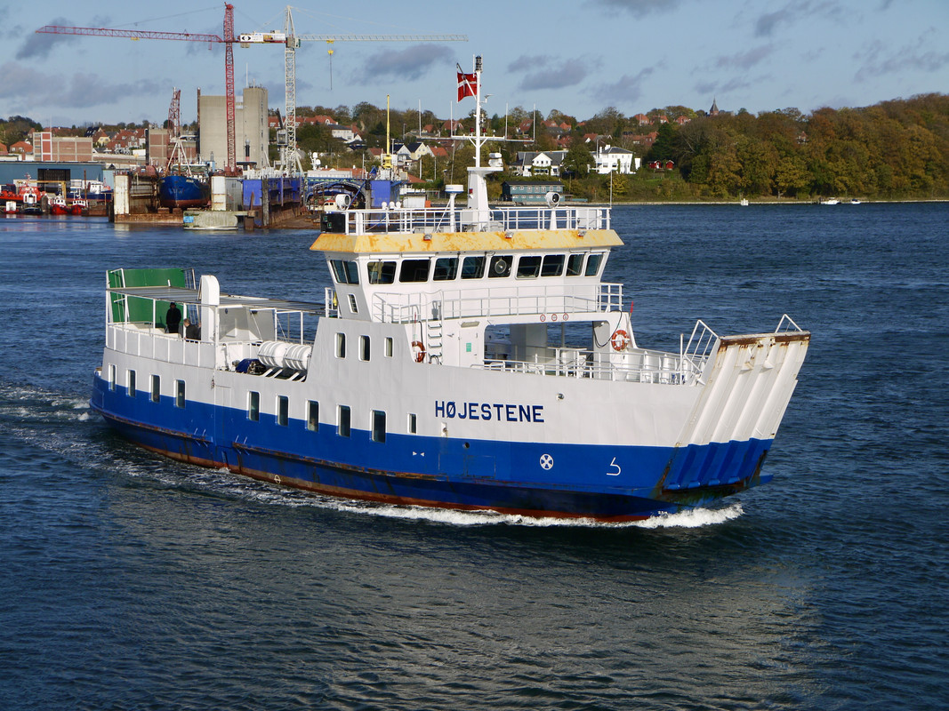 1FF36188-EE56-4B6C-8041-91722F74A858_1_201_a