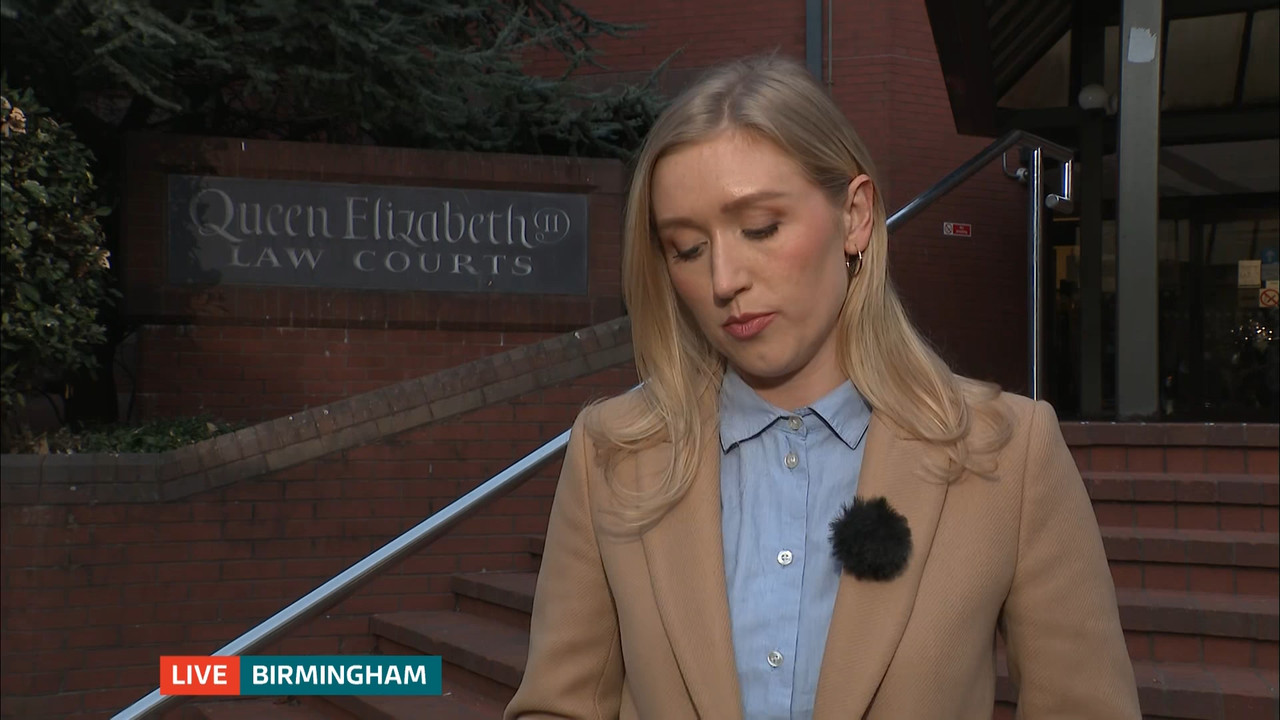 ITV Evening News_20220928_18301930.ts_snapshot_00.26.25.542