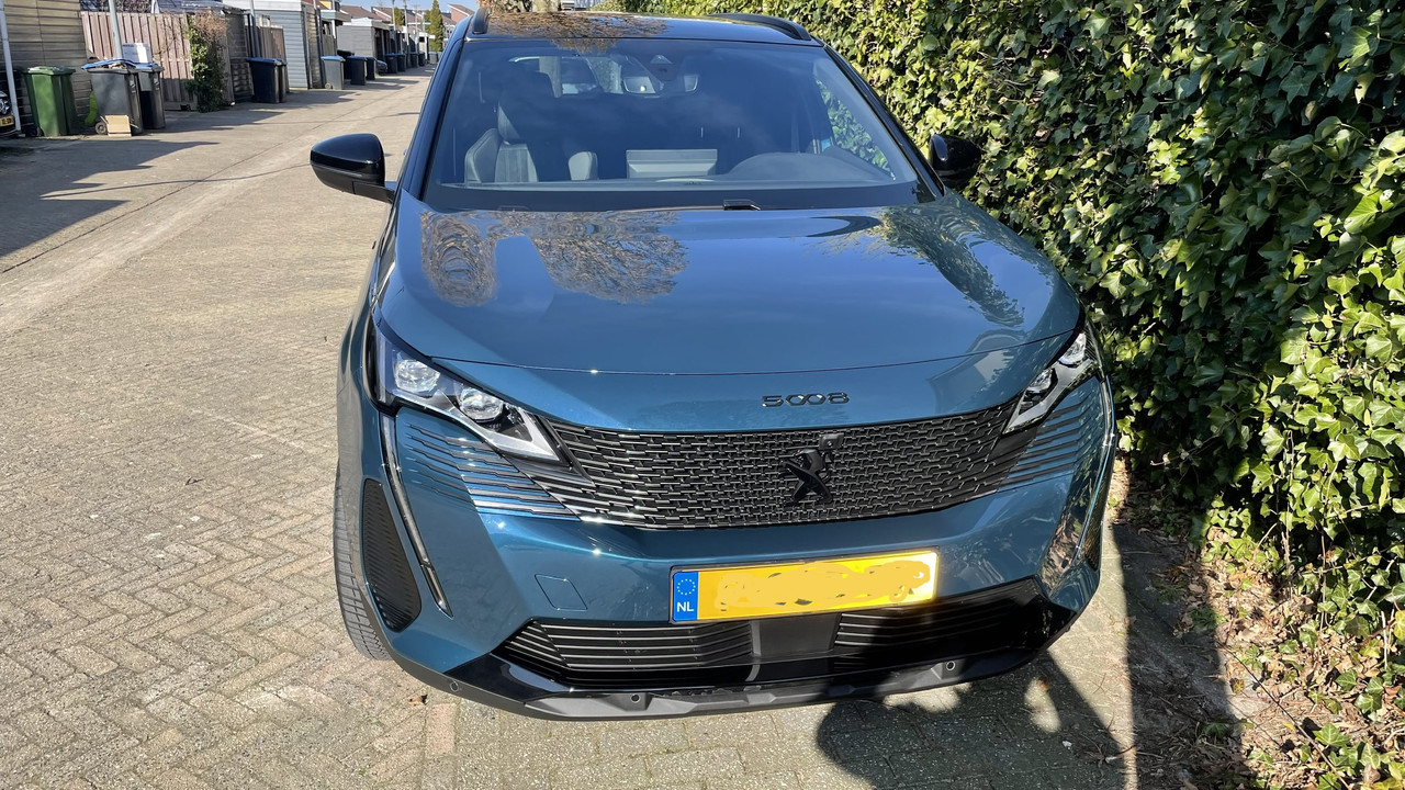 2A4FF373-D530-46B6-A5F5-88C3F419FC3D