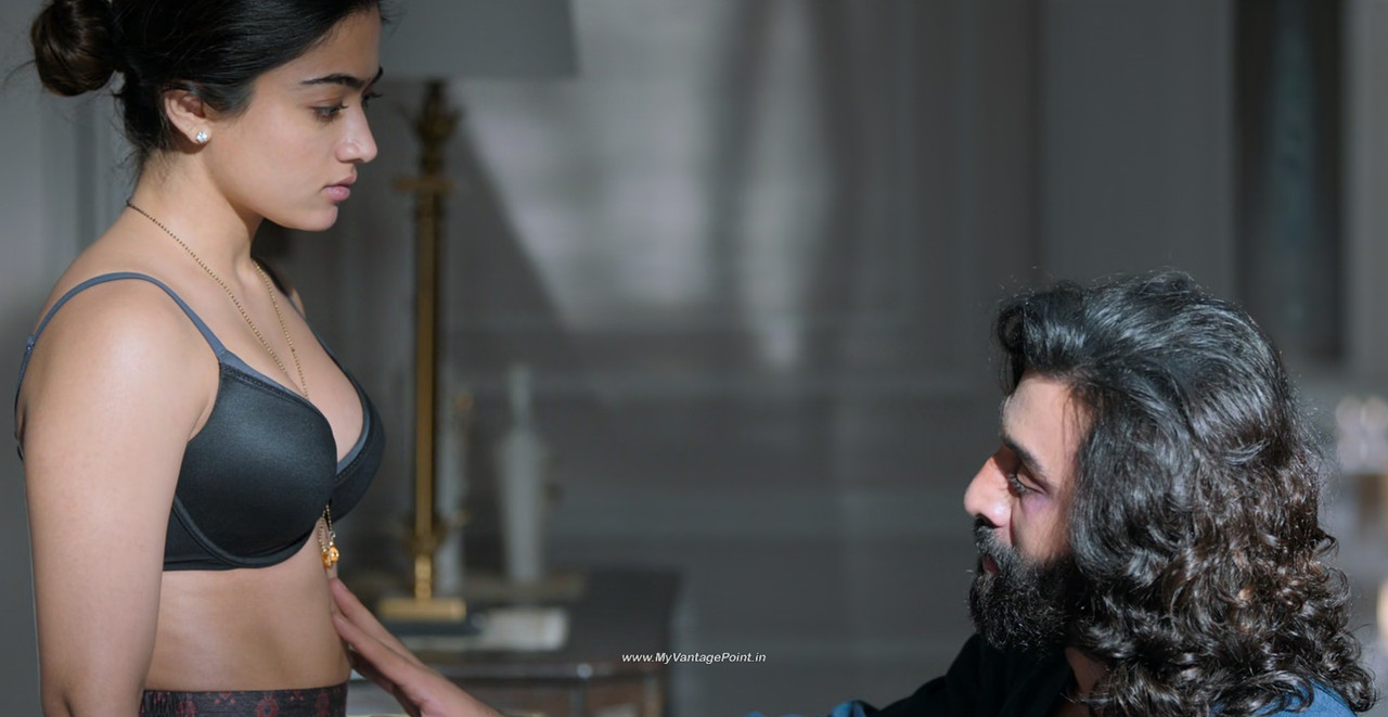 86Rashmika Mandanna Hot in Animal Movie with Ranbir Kapoor