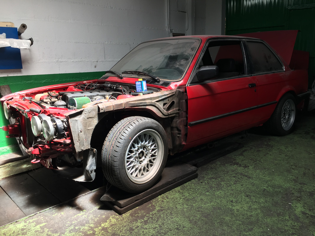 78AC212B-8D3C-4739-ABB6-3D91F53176CC