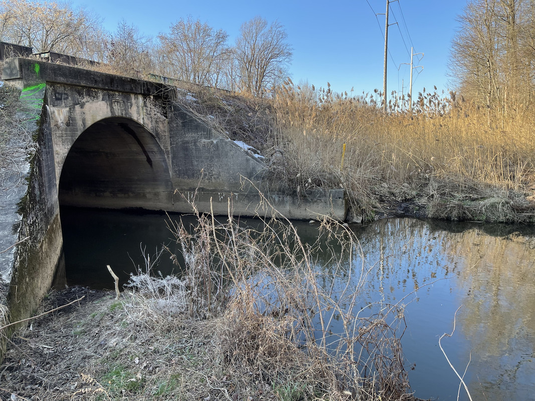 35EE289B-EE61-4600-999A-684EAEF339E0