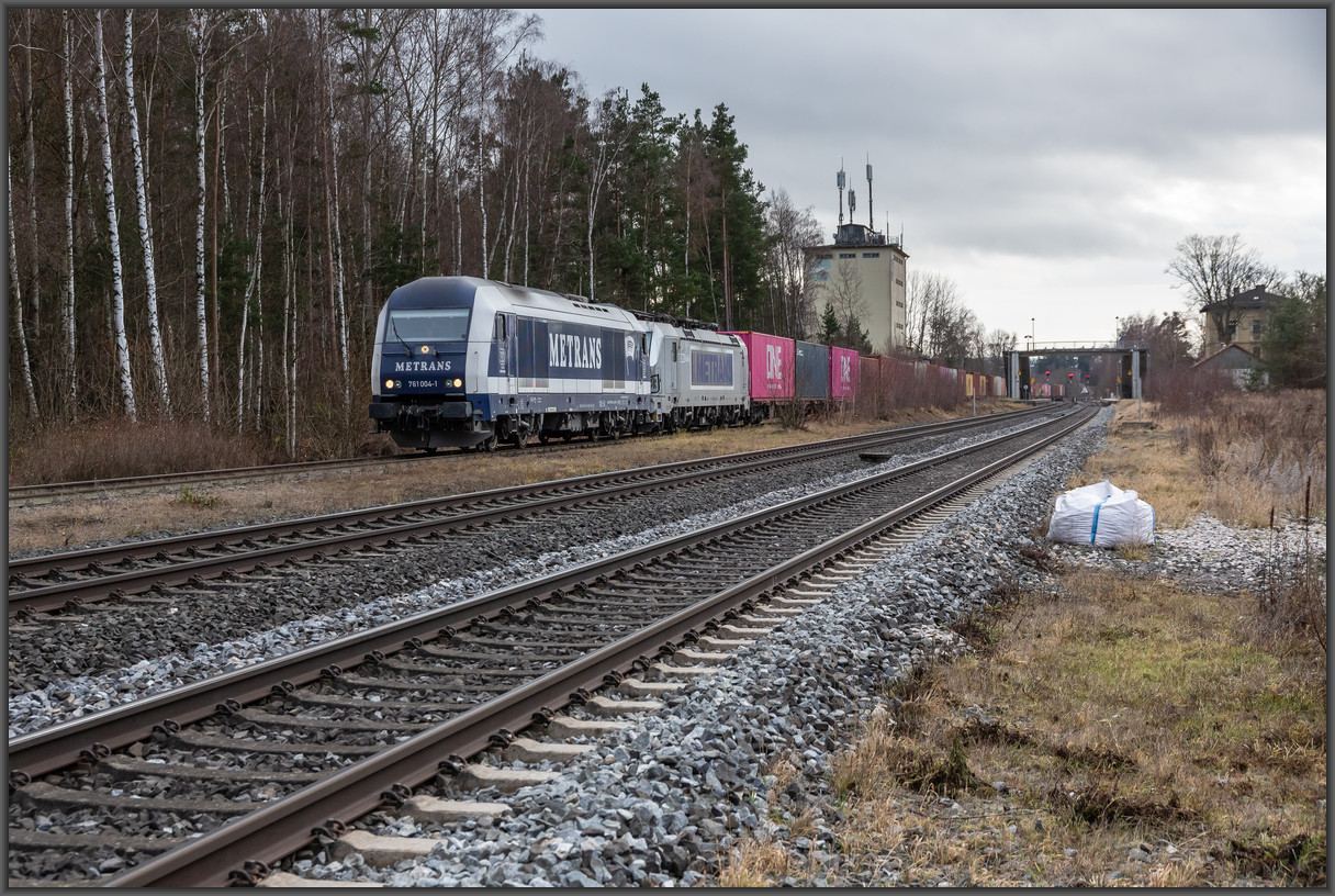 20251210 M7A7304