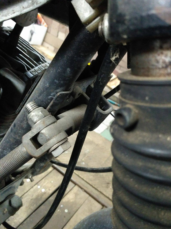 mocowanie przód góra2