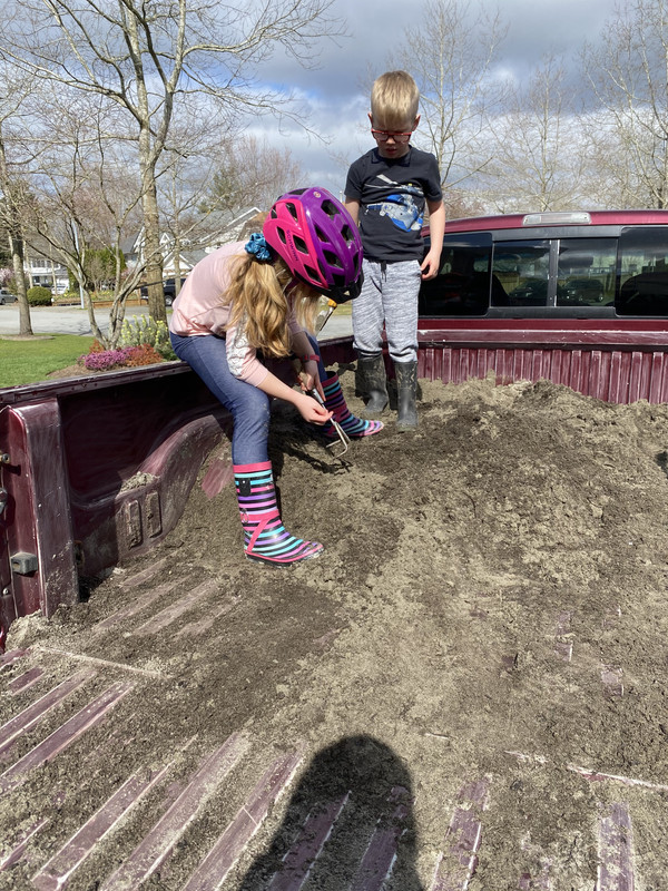 20FF4D70-037A-4297-928B-55E00A4C7F03