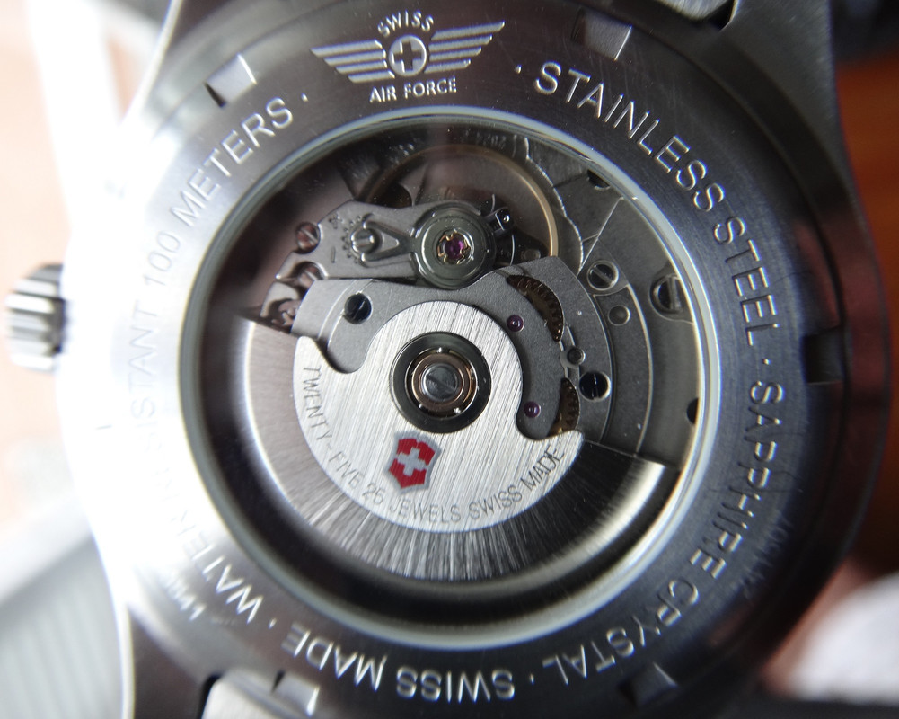 Victorinox Swiss Army AirBoss Mechanical #241508 (2)