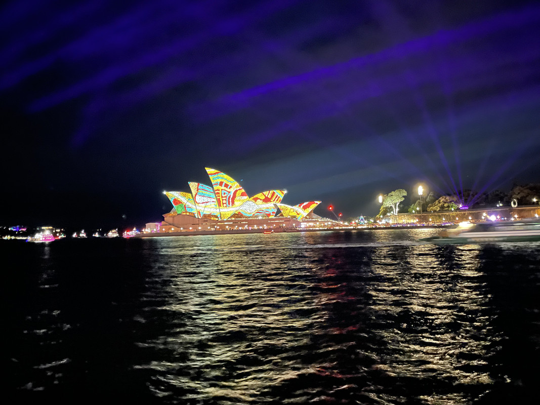 E840C46D-5BD6-4387-885C-7F4FDEE0552A