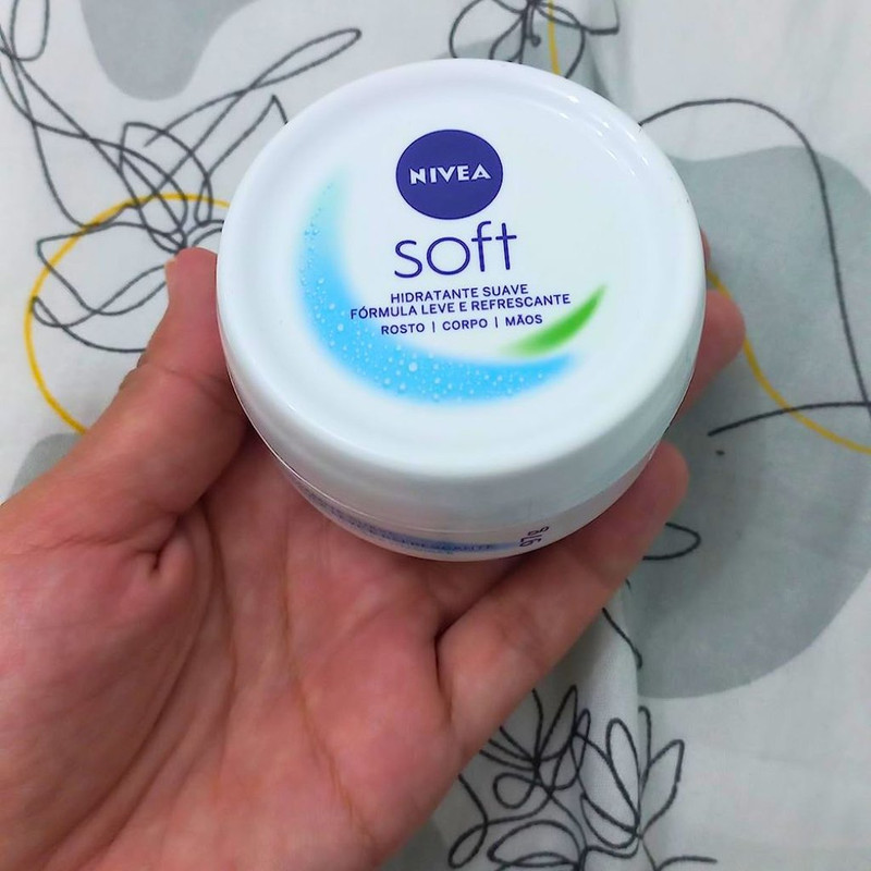 NIVEA Creme Hidratante Soft 97g – Hidratação suave e textura leve NIVEA Creme Hidratante Soft 97g – Hidratação suave e textura leve