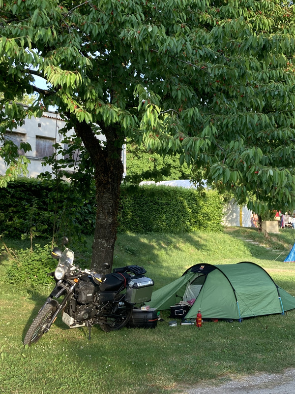 89205294-E144-4301-9220-E01C7E732F68