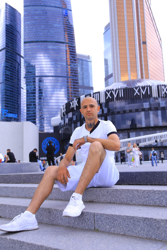 E6BA118C-EE74-499B-9B26-F98F2EDB45D2