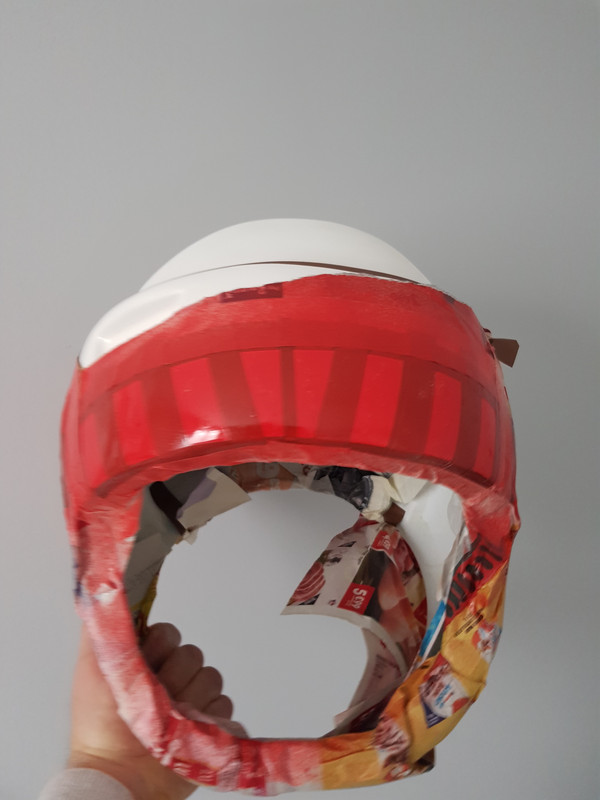 PEINTURE ET RENOVATION CASQUE  026