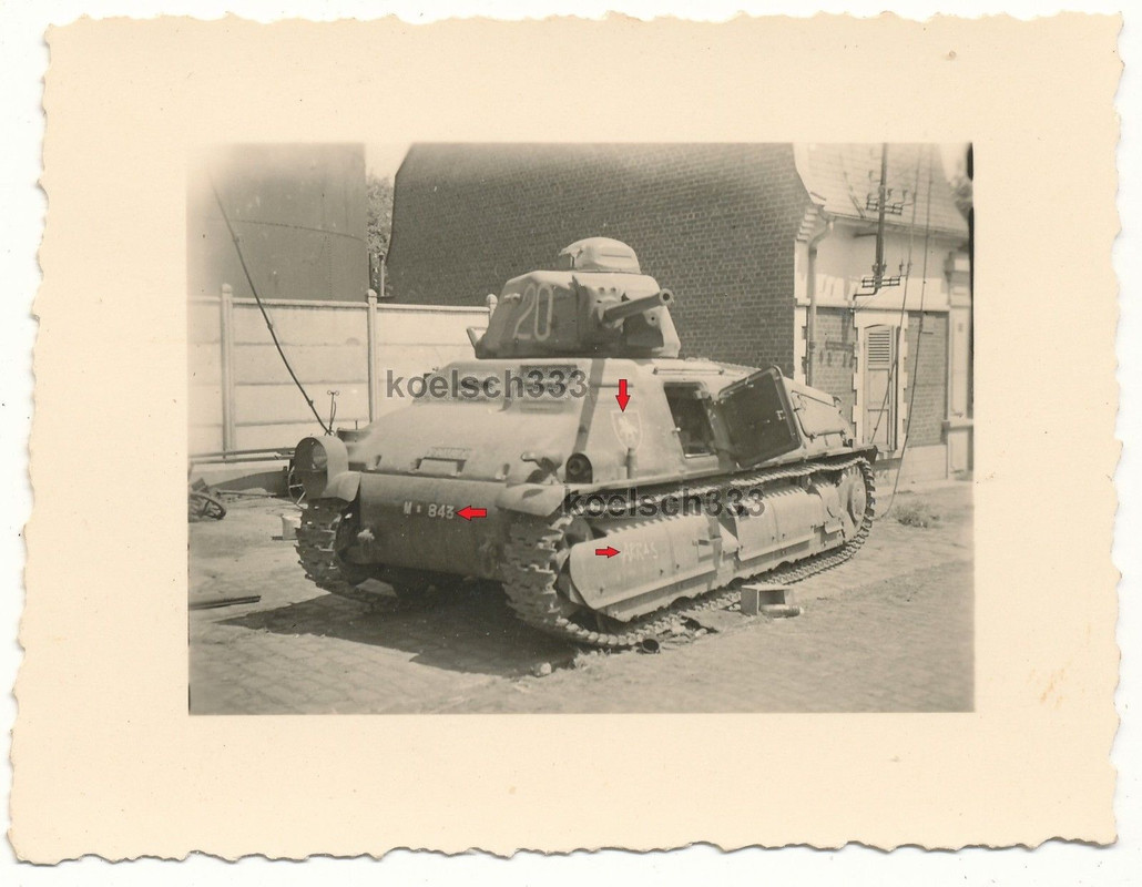 Foto französischer SOMUA Panzer Tank Kennung  Ar