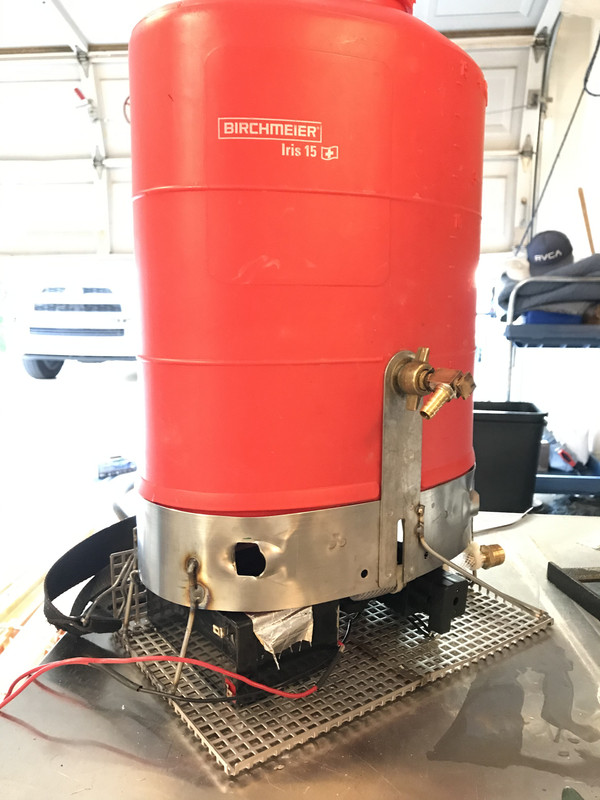 0EA7BF10-2115-47D4-B69A-F2B28E9630BA