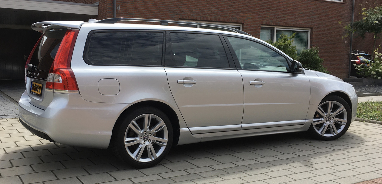 88C5D160-182F-4AB3-ABDC-7EE2A72E2312