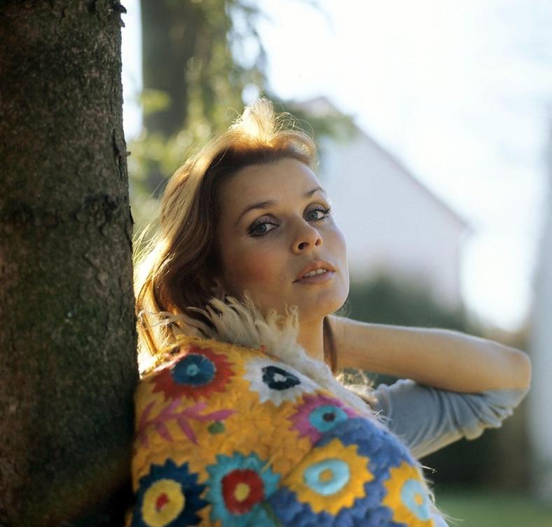 Senta_Berger_ma80