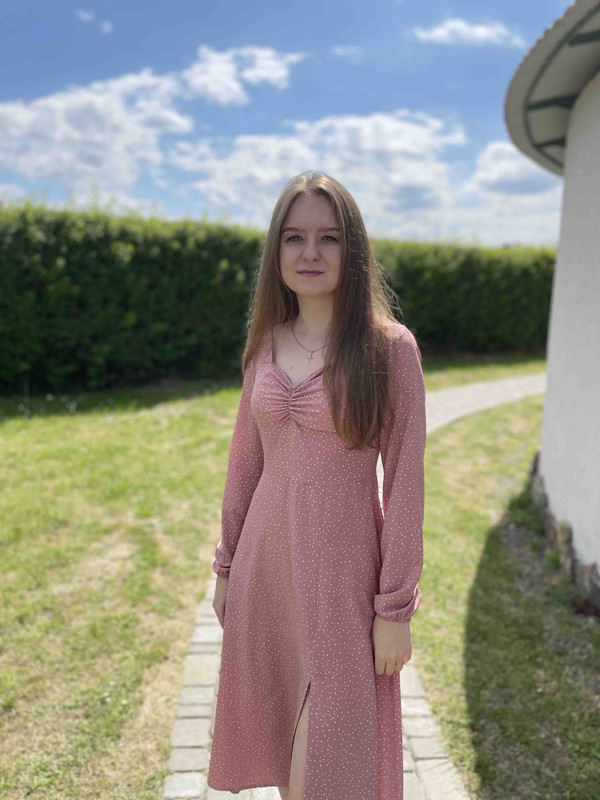 ОЛІЙНИК ЮЛІЯ