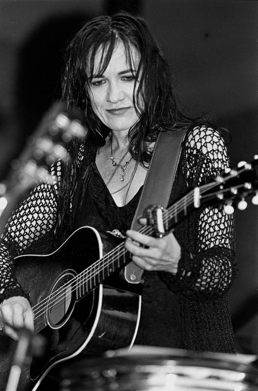 Buddy and Julie Miller (2001) acid country based rock (EAC FLAC)