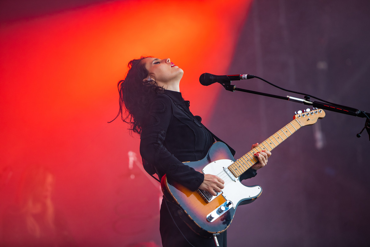 BD2019-Sun-Lovell-Anna-Calvi-Scott-Salt-HR-4