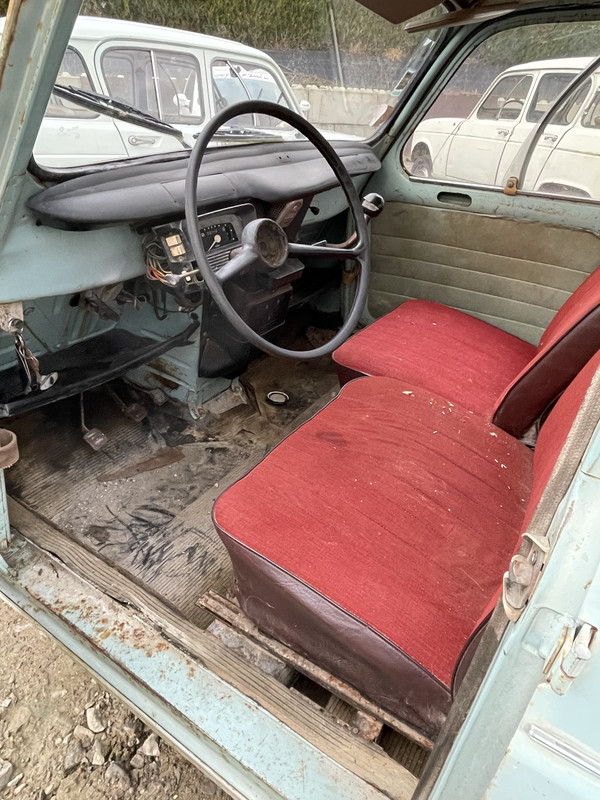 51722928-6416-4D1A-9F7A-52E74343A34D