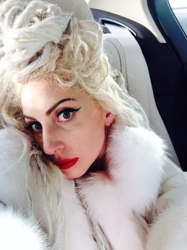 12-10-13-Little-Monsters-com-001.webp