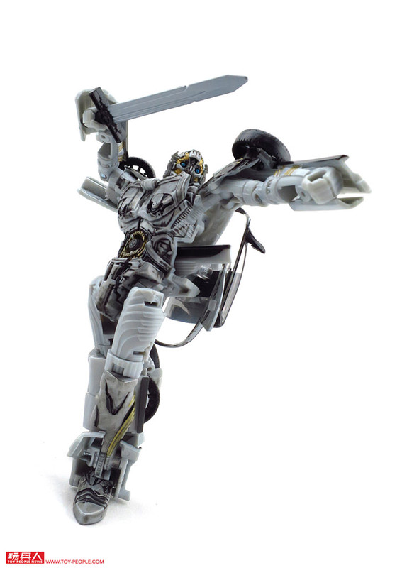 The-Last-Knight-Deluxe-Cogman-19