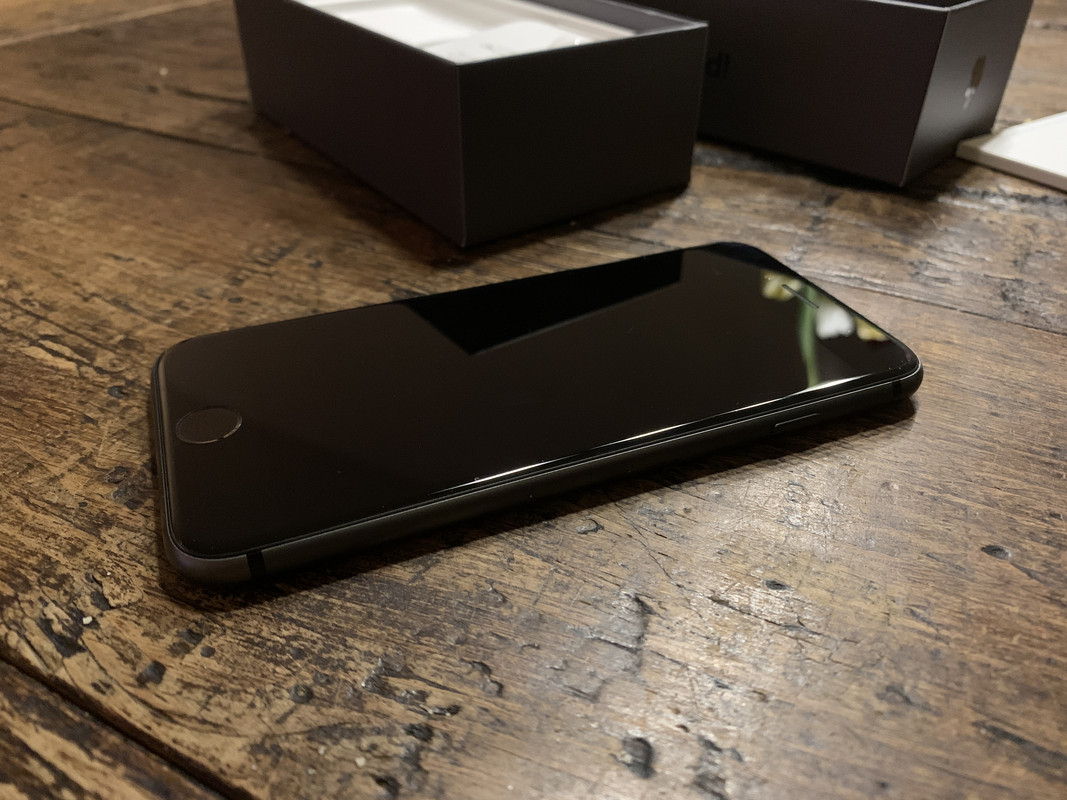 B5CD52E0-AAE2-473D-A8D5-5AD85C79B619