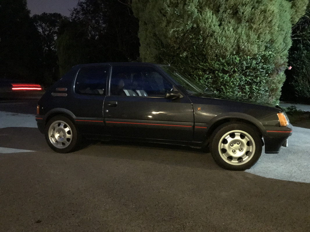 4B4D17F0-275A-4CB8-8A5A-B724AD0E436A