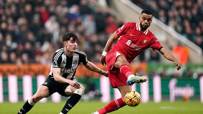 Newcastle vs Liverpool, 02h00 ngày 26/08