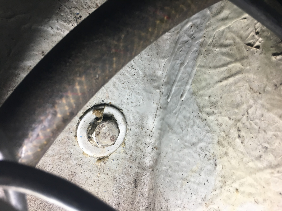 5BFEAB01-6DEA-4D62-90F9-8B12891351BC