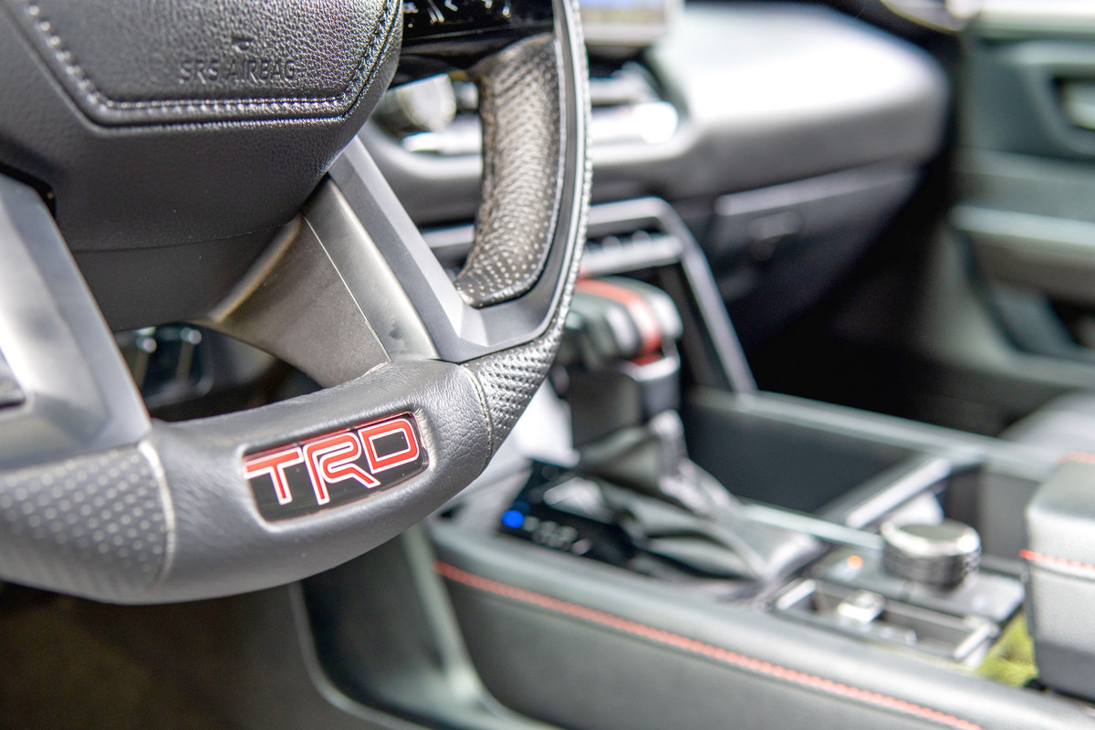 Vehicle thumbnail 15