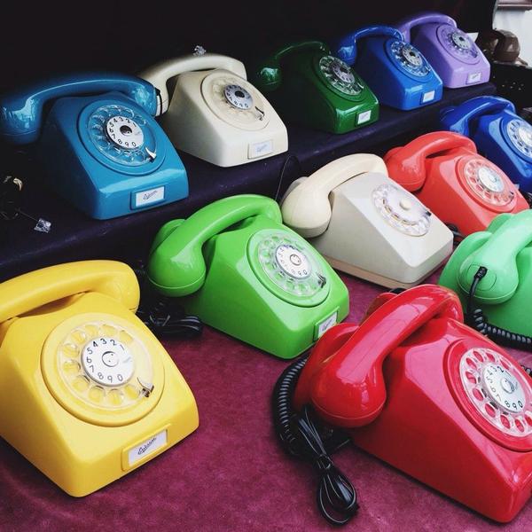 phones-multi-colours-gpo.jpg