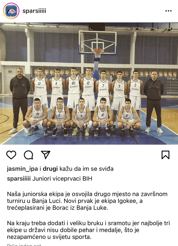 5F410F42-0A60-49E4-860C-34B510443C9B