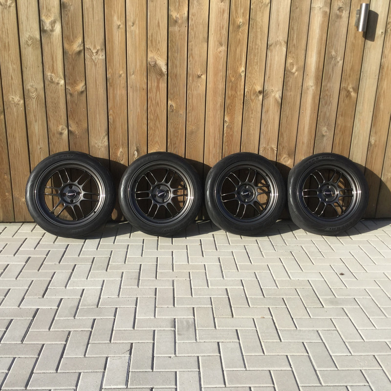 151D8FE5-A05E-474F-AD72-CE056623F7E2