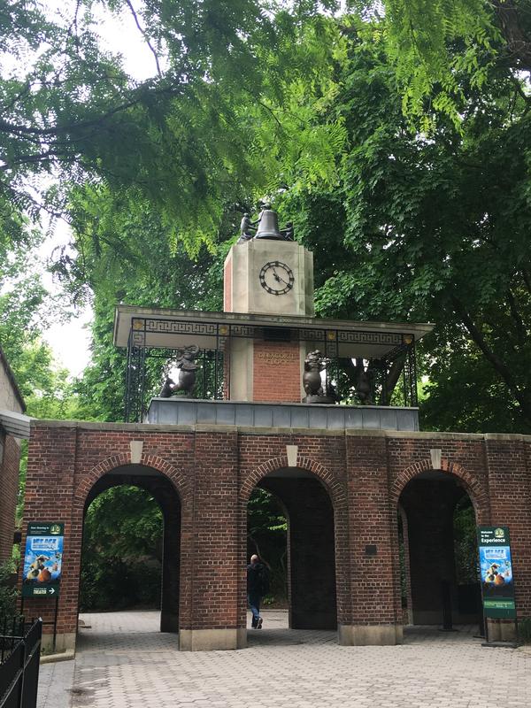 0B915D9E-1741-4A71-B30A-351FA517F66E