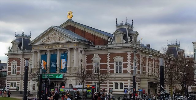 Amsterdam 2023 en pareja - Blogs de Holanda - Conociendo la ciudad, casas danzantes, Rembrandt, Monet, Van Gogh. (2)