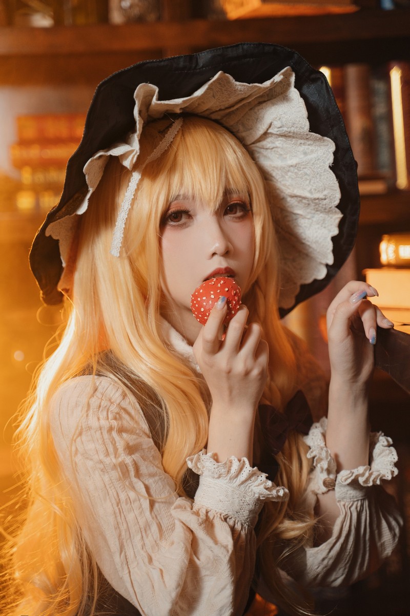 小和甜酒 Cosplay 魔理沙吃了蘑菇之后 东方Project高清图包 [41P1V-330MB]插图5