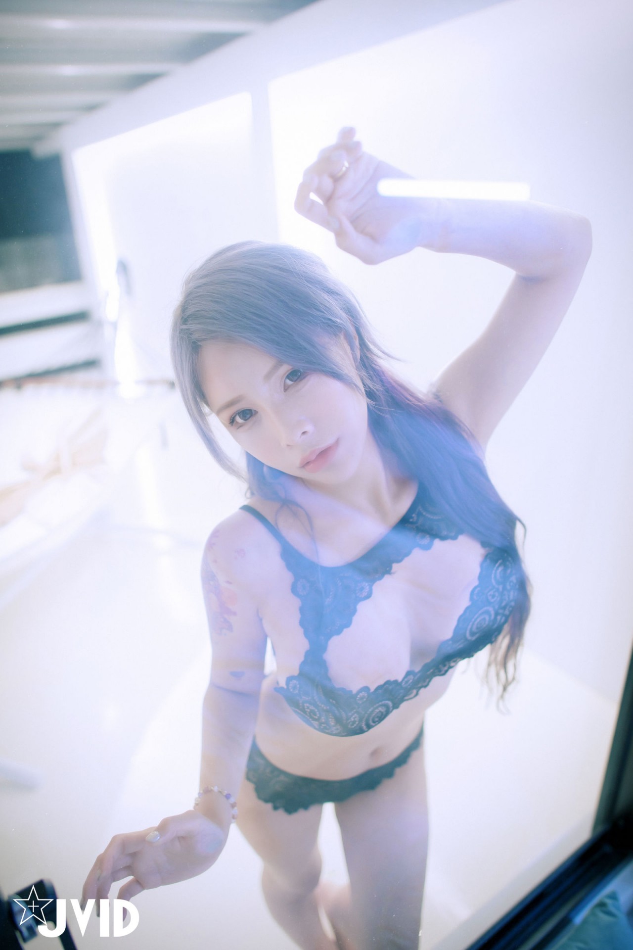 jvid 寫真 艾妃 神級美，文艺简约风写真，氛围感直接封神