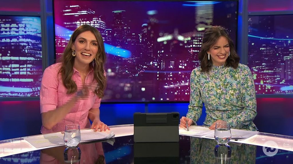 [Image: ltveuy349i6a.jpg]