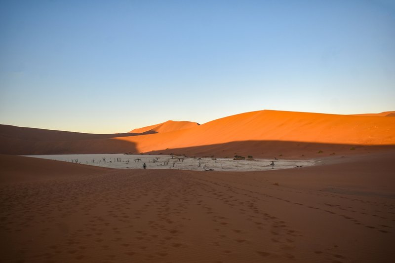Африканские каникулы - зверики Крюгера, пески Намибии, воды Виктории