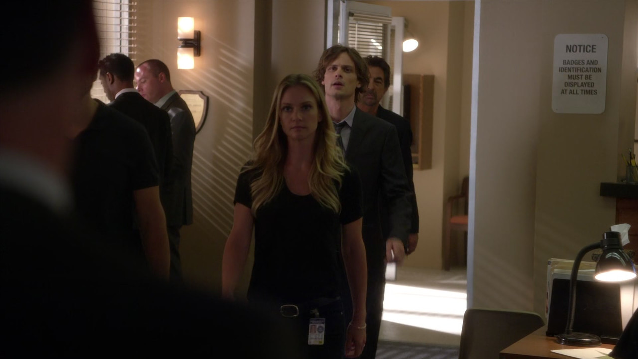 Criminal Minds (2005) - S12E01 - The Crimson King (1080p WEB x26