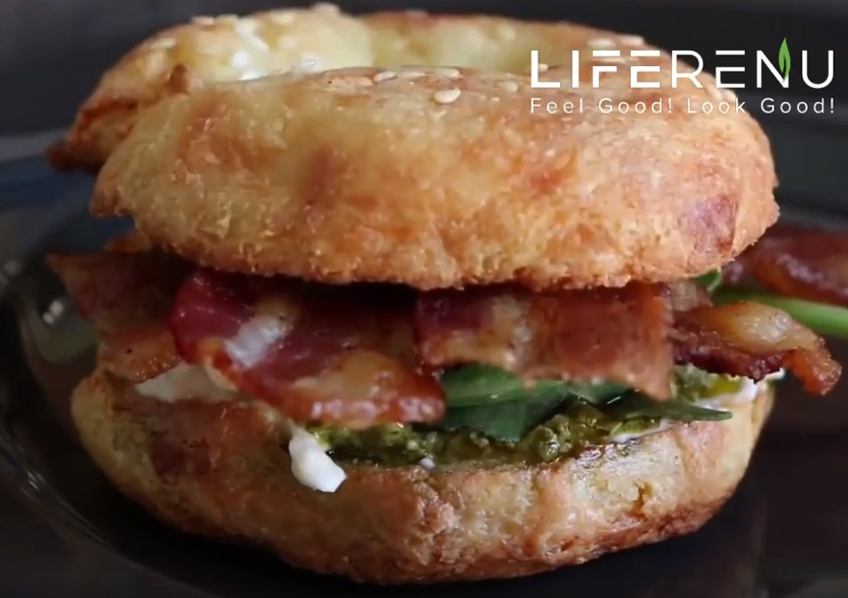easy keto bacon bagel
