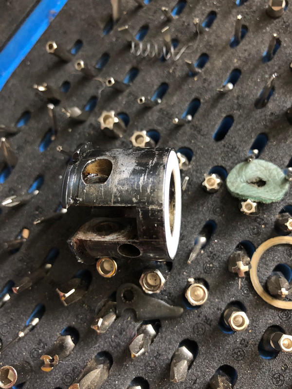 Anschutz-rear-buffer-02