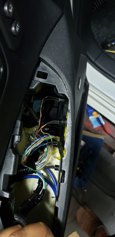 SiennaTrainHornInstall (113)