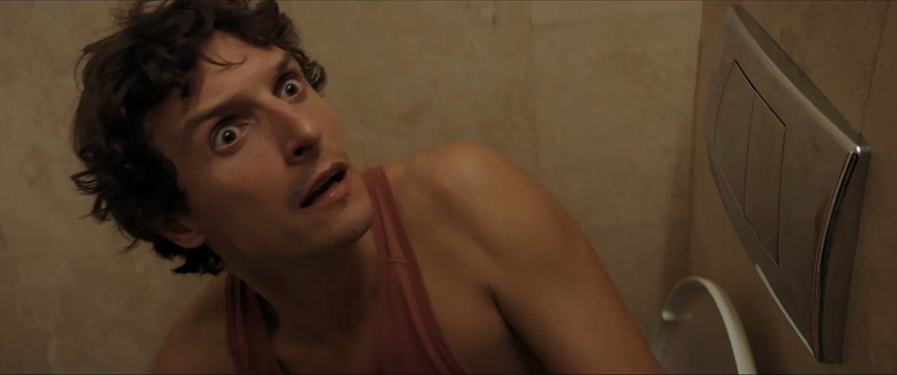 Honeymoon Crasher 2025 WebRip [Hindi + English] 480p, 720p ESub Screenshot