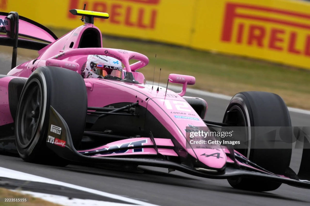 スクリーンショット_5-7-2025_45540_media.gettyimages.com