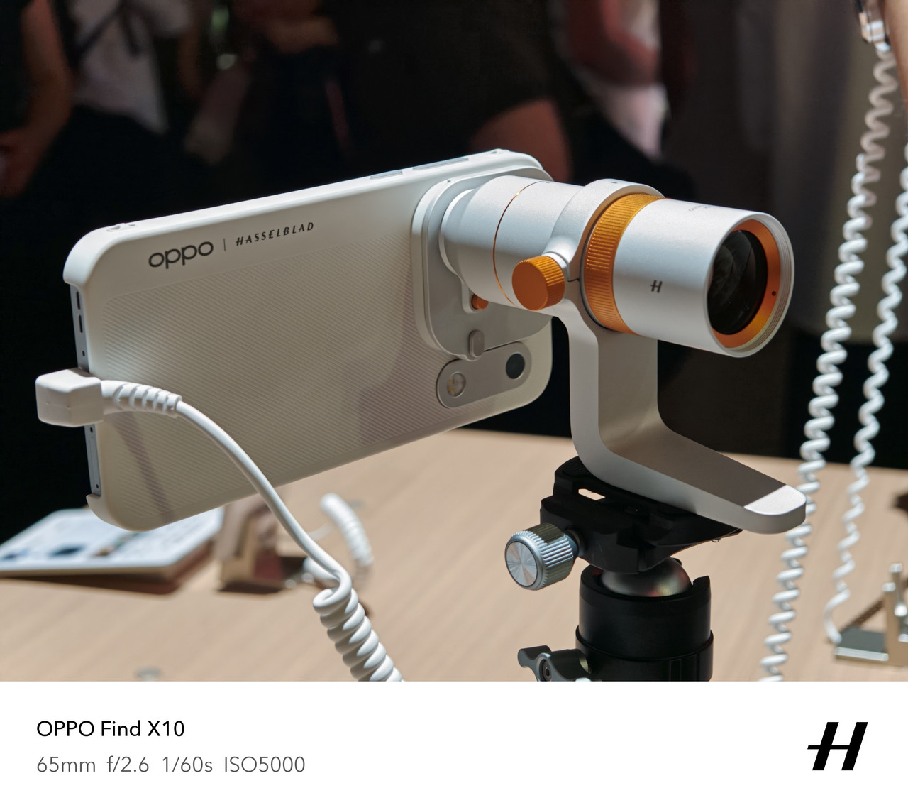 OPPO-Find-X10-Series-ra-mat-(4).jpg