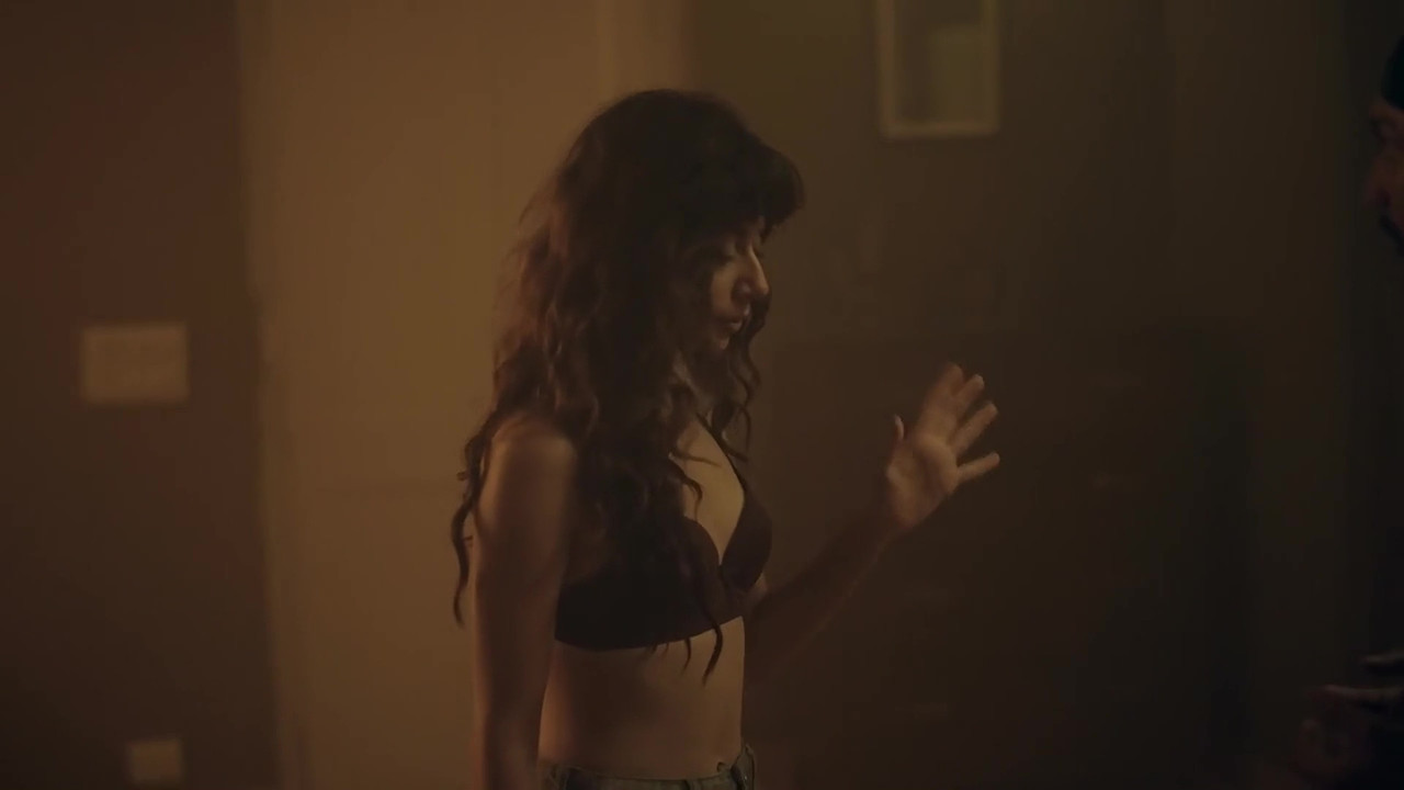 vlcsnap 2025 11 03 23h43m50s629