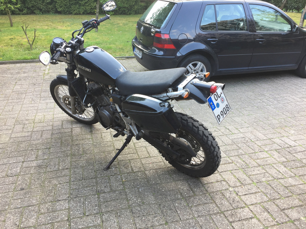 4A727CB5-0B21-4A10-9400-2A1FBA395A74