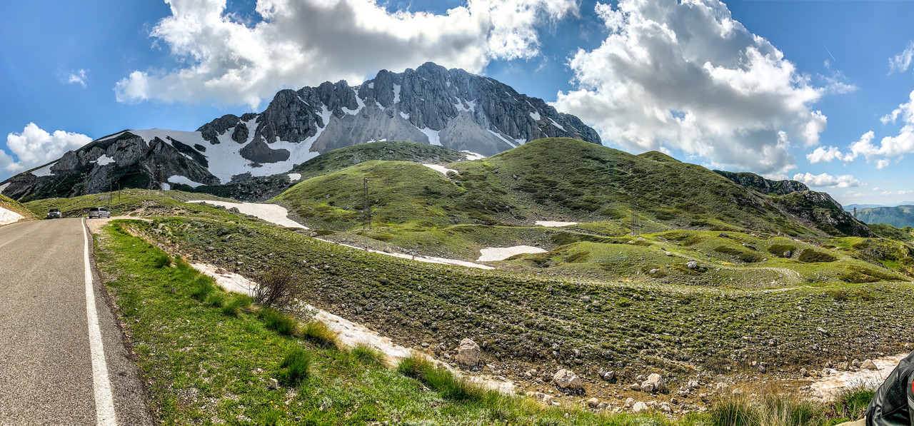 ABC33A49-7E4B-4A7D-B789-F52CB88E9037