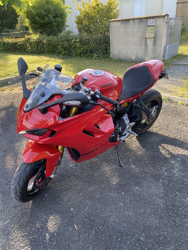 82470B69-B93F-4D12-880D-80FD04D80EA2